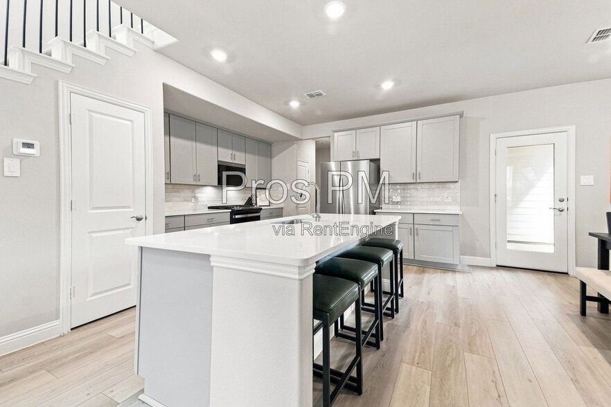 Building Photo - 2625 Amistad Ln
