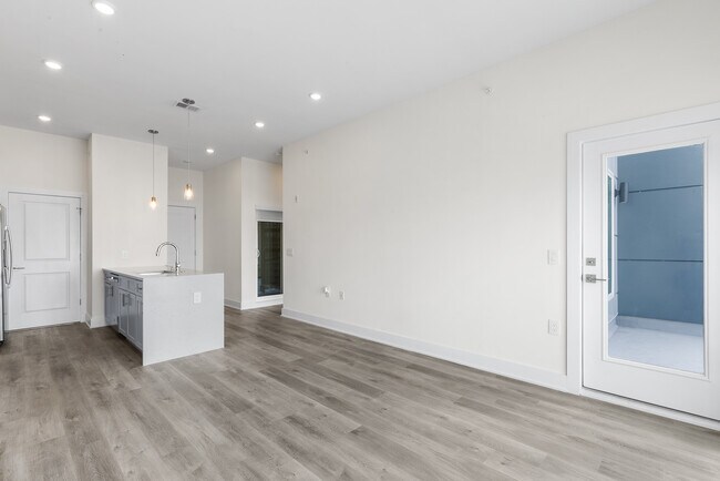 Building Photo - 1148 N 2nd St