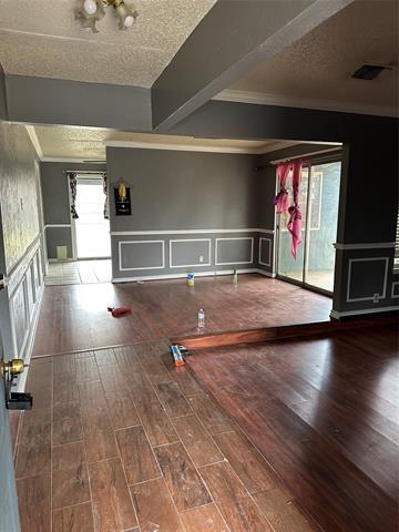 Building Photo - 1309 Wildvalley Dr