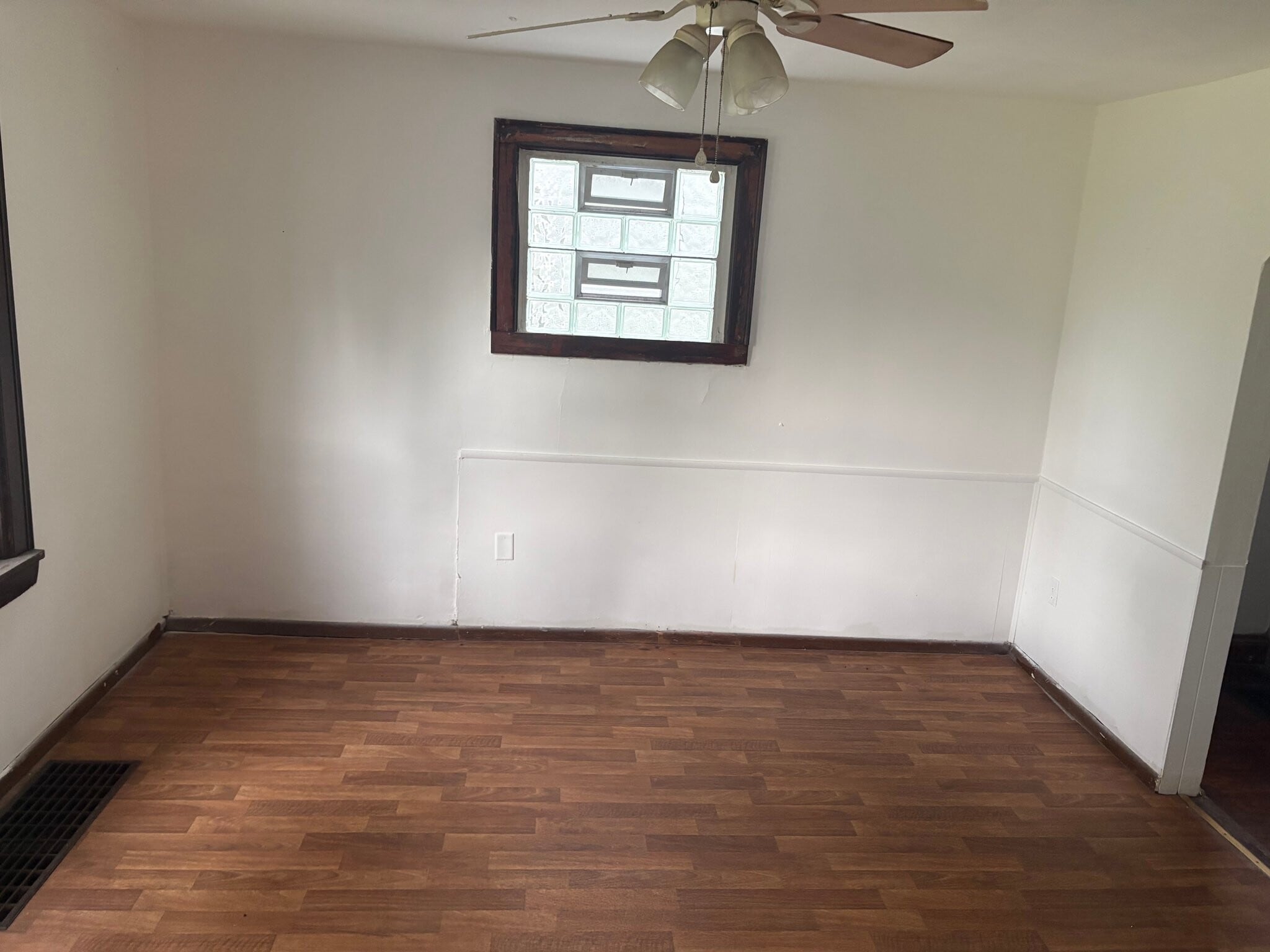 Building Photo - 1339 Briarwood Ave