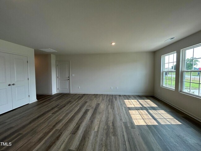 Building Photo - 114 Johnson Rdg Wy
