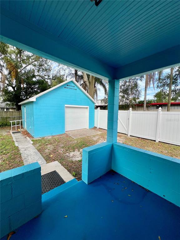 Building Photo - 107 W Minnehaha St