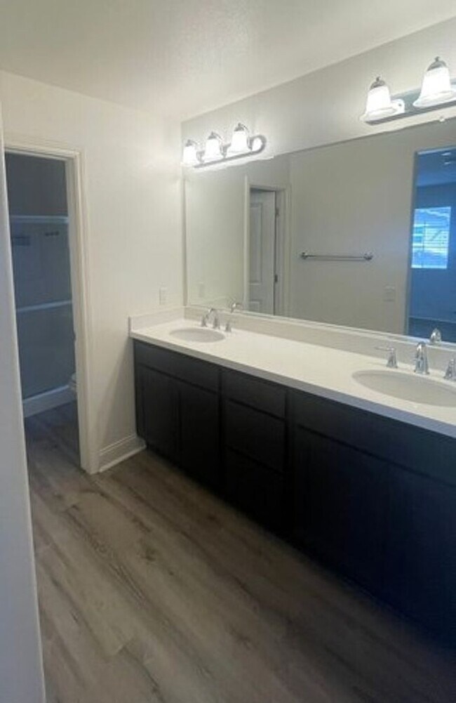 Building Photo - Luxury Gated Community Home Available in Santa Maria