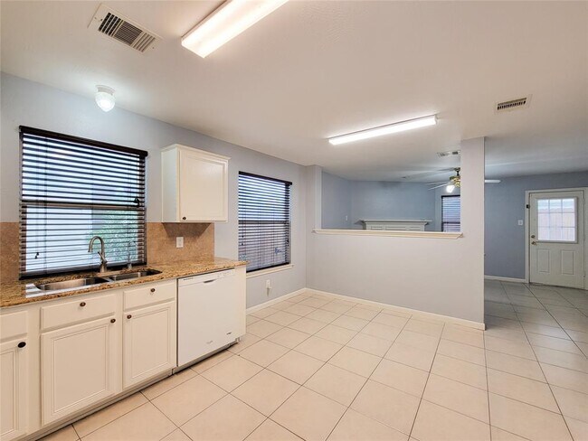 Building Photo - 19026 Yellow Thrush Dr