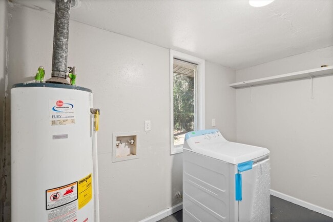 Building Photo - UPCOMING LISTING