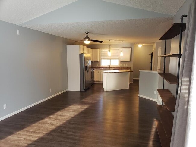 Building Photo - 10515 64th Ln NE