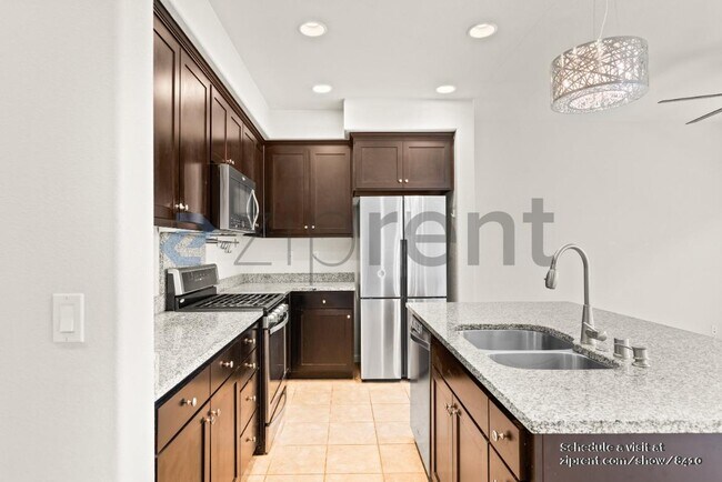 Building Photo - 5572 Campbell Ln