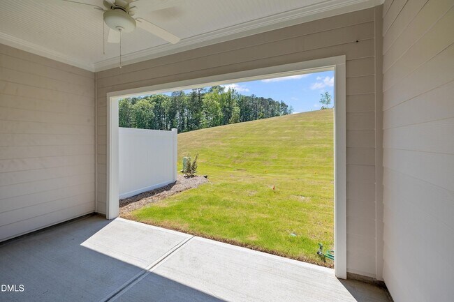 Building Photo - 1205 Bell Heather Rd