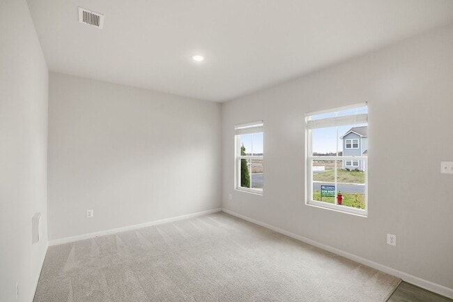 Building Photo - 22 Preening Rd