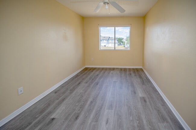 Building Photo - ICW-873 Caribbean Dr.