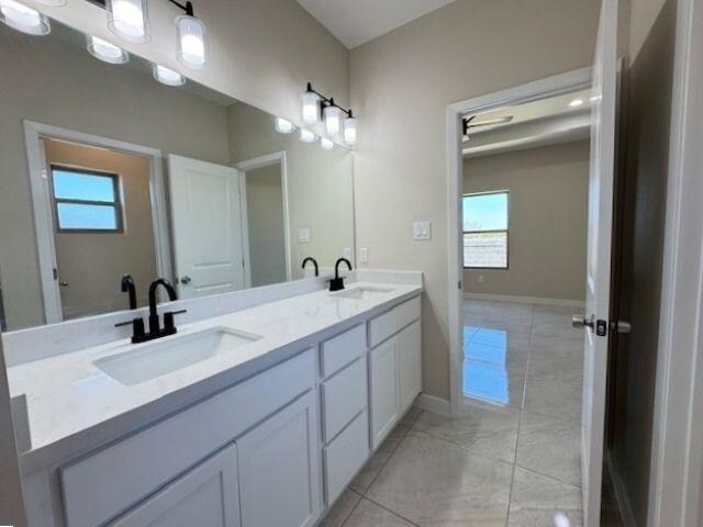 Building Photo - 6702 El Freno Ln