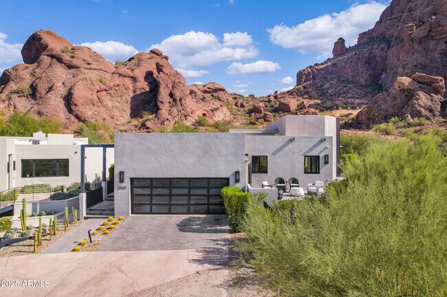 Building Photo - 5841 N Echo Canyon Cir