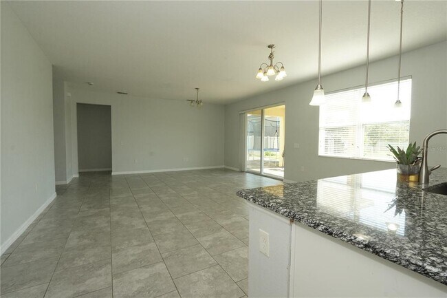 Building Photo - 1823 Stillwood Wy
