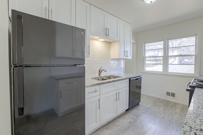 Building Photo - 4623 N 55th St