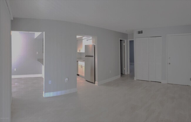 Building Photo - 133 Bristol Ct