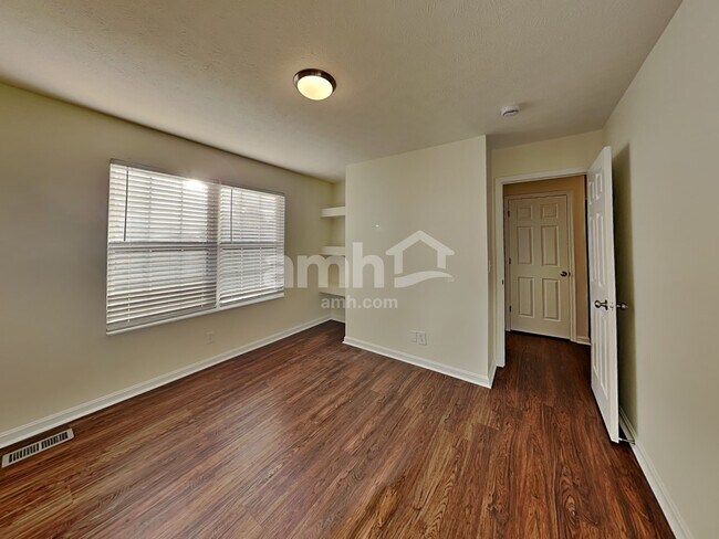 Building Photo - 5001 Open Meadow Dr