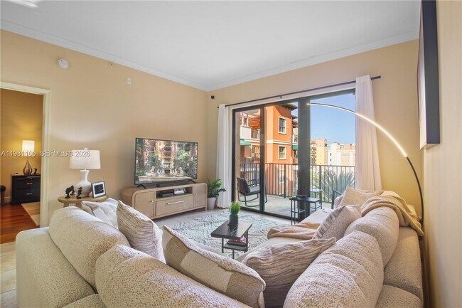 Building Photo - 100 Andalusia Ave