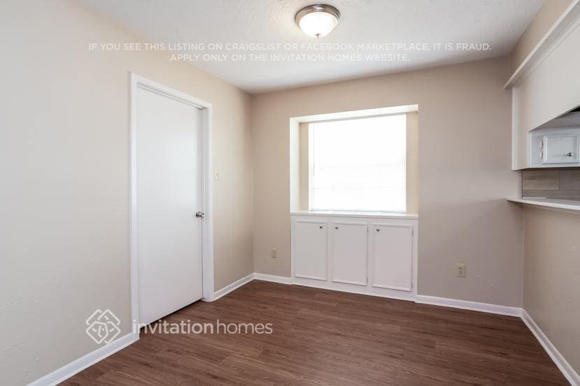 Building Photo - 527 Shealy St