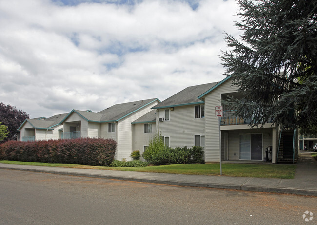 Primary Photo - Kings Garden Apartments