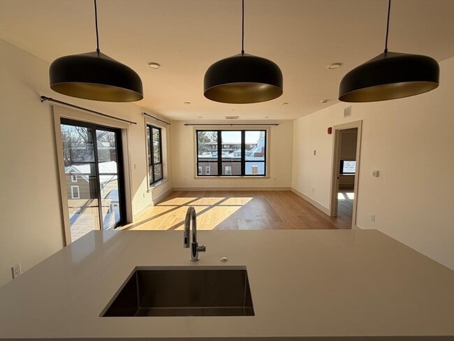 Building Photo - 1025 Massachusetts Ave