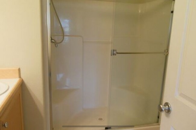 Building Photo - 3205 NW Foxtail Pl