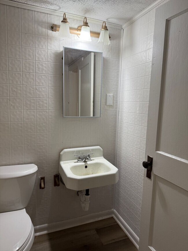 Building Photo - 217-219 Avenue C