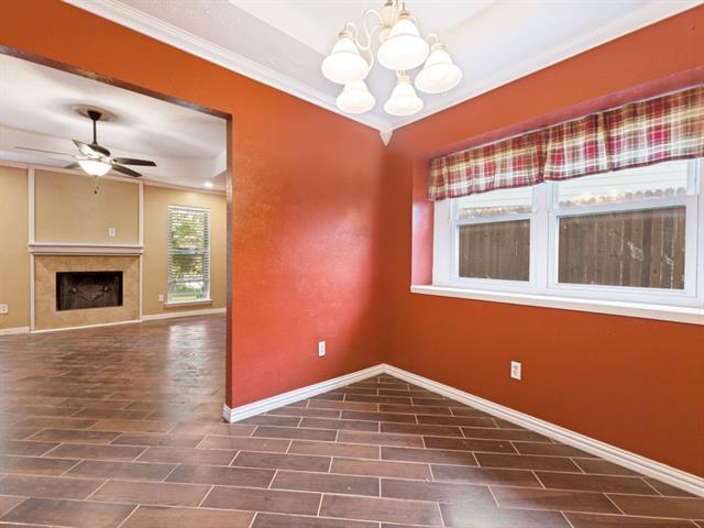Building Photo - 829 Broadmoor Dr
