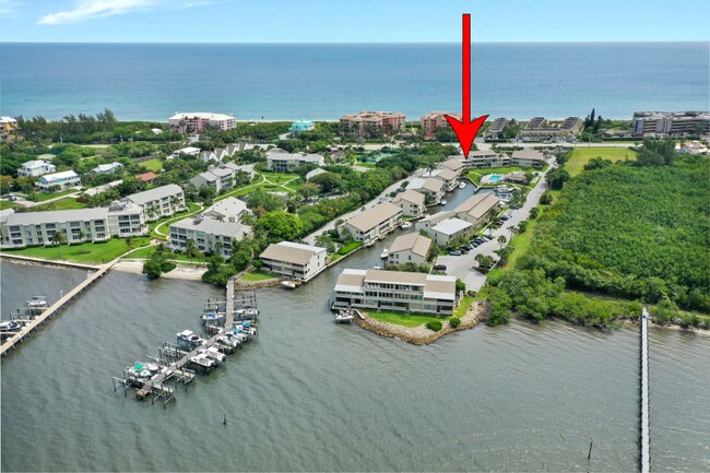 Building Photo - 1456 NE Ocean Blvd