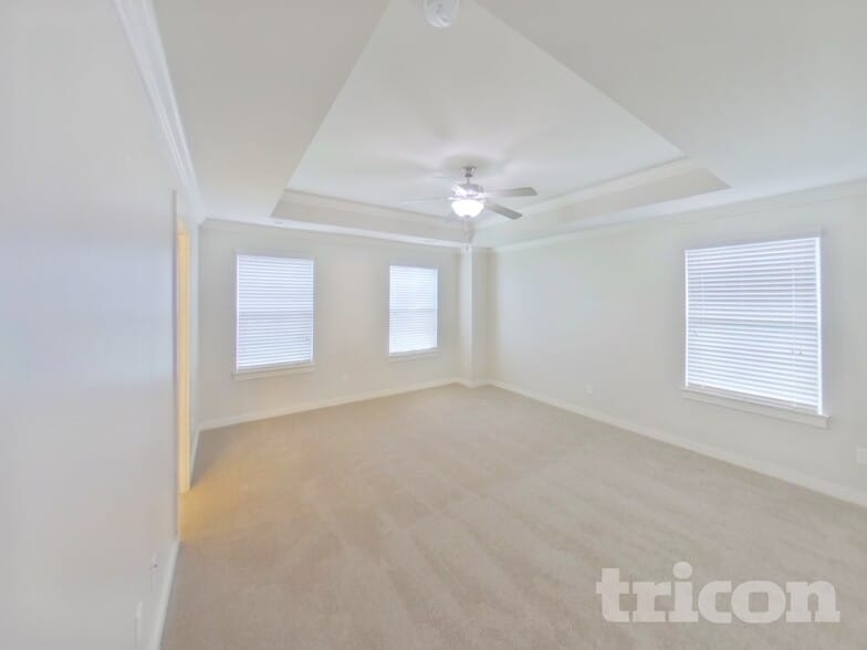 Building Photo - 4822 Kingdom Dr