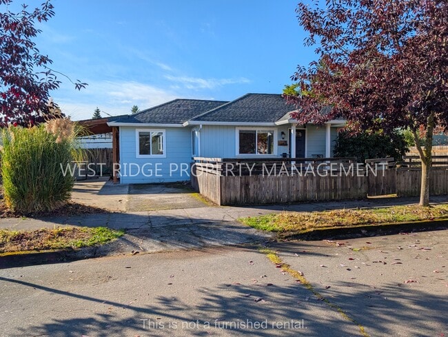 Primary Photo - 7310 SE Schiller St