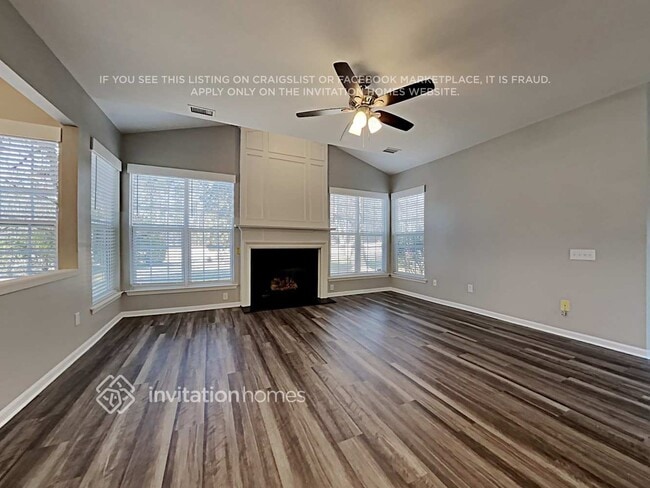 Building Photo - 9135 Hearst Ct