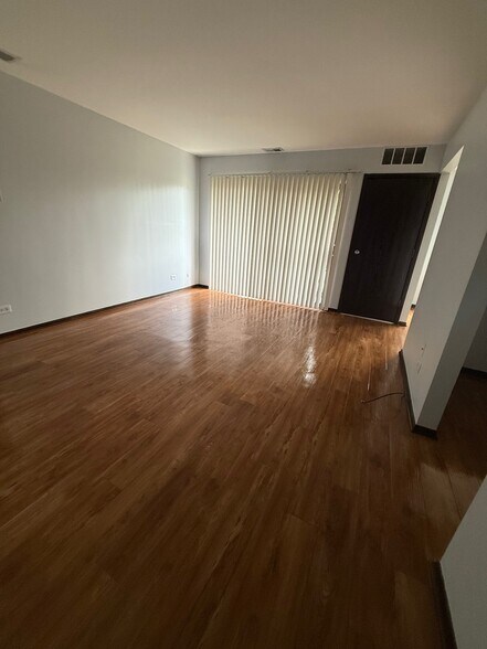 Building Photo - 9040 Orland Ct