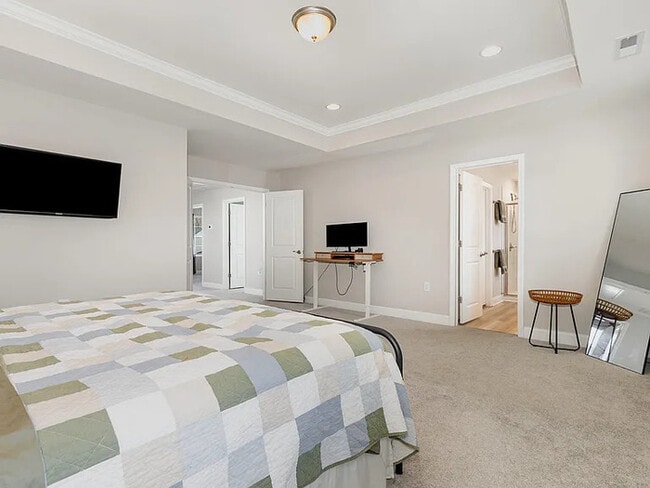 Building Photo - Earn Wealth While Leasing - Like a Homeowner - Lease to Own