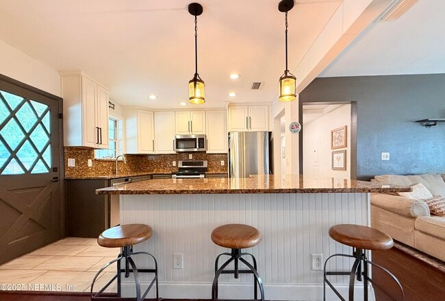 Building Photo - 3936 Miruelo Cir N