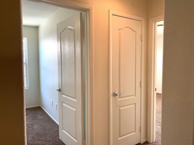 Building Photo - Ready for Move In
