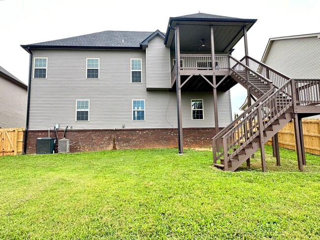 Building Photo - 1093 Henry Pl Blvd