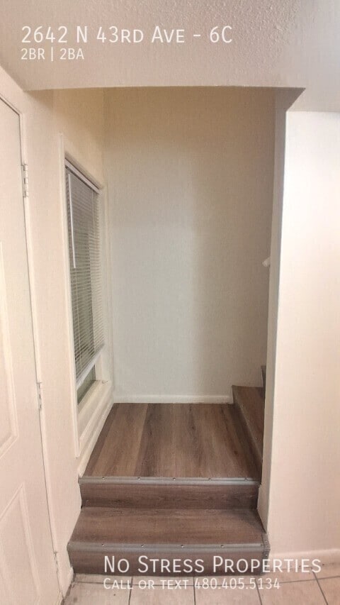 Building Photo - 2642 N 43rd Ave