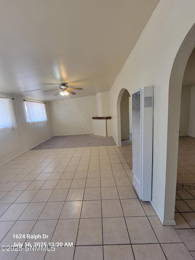 Building Photo - 1624 Ralph Dr
