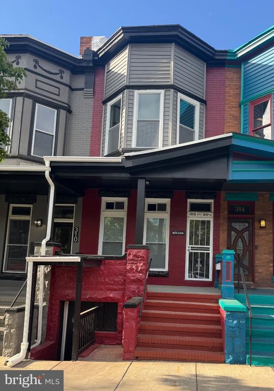 Building Photo - 312 E 25th St