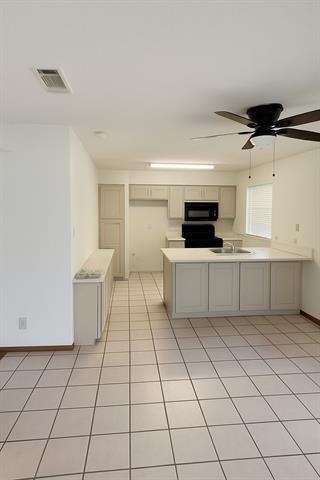 Building Photo - 6125 Melinda Dr