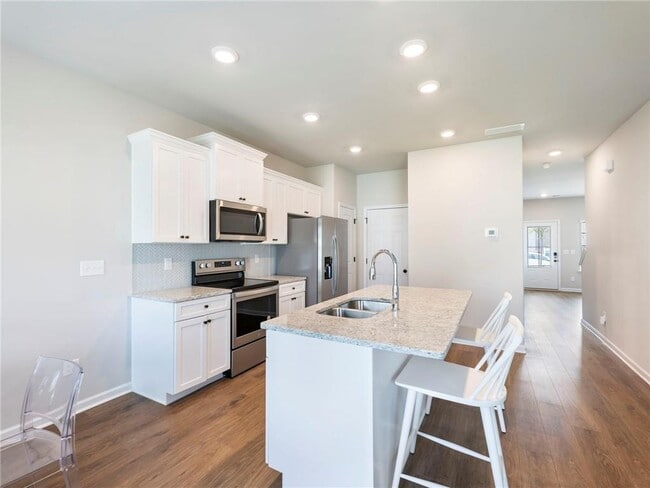 Building Photo - 7115 Chara Ln
