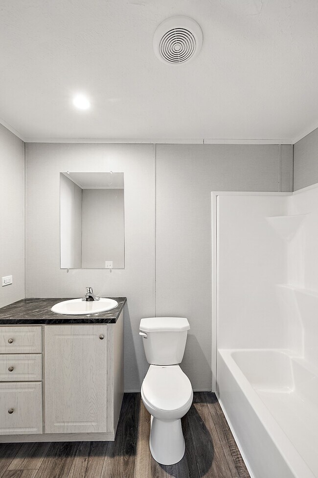 Building Photo - 2609 Thornbury Ln