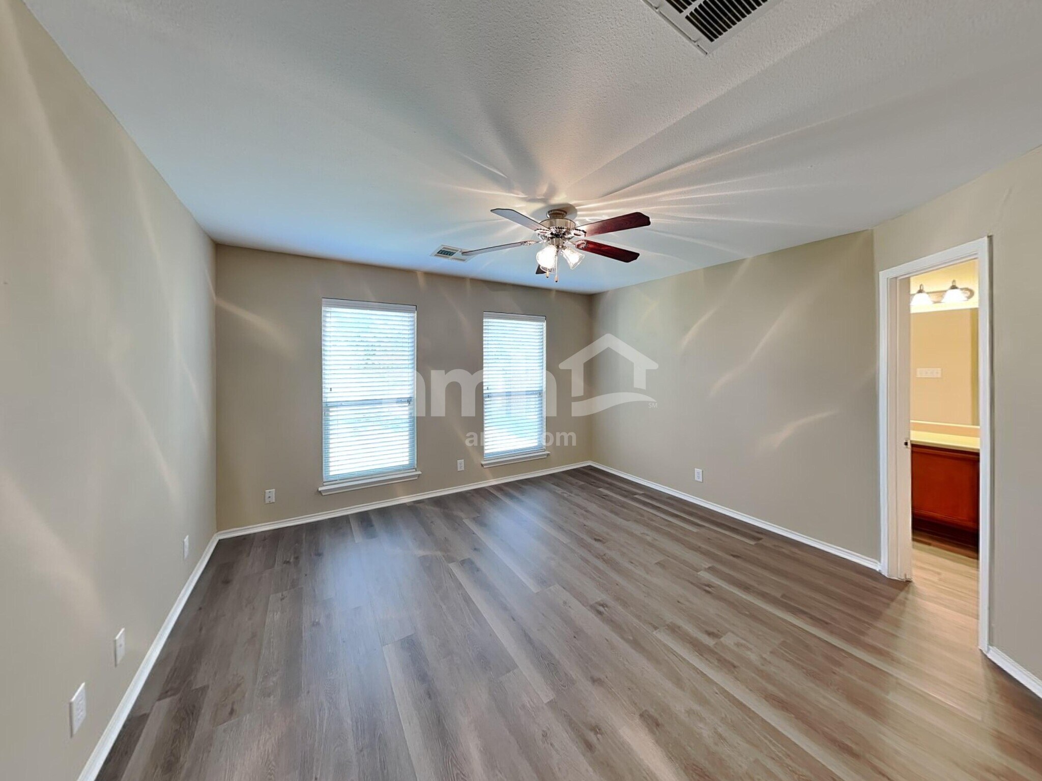 Building Photo - 109 Cowboy Trail