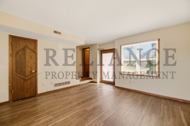 Building Photo - 7302 W Douglas Ave