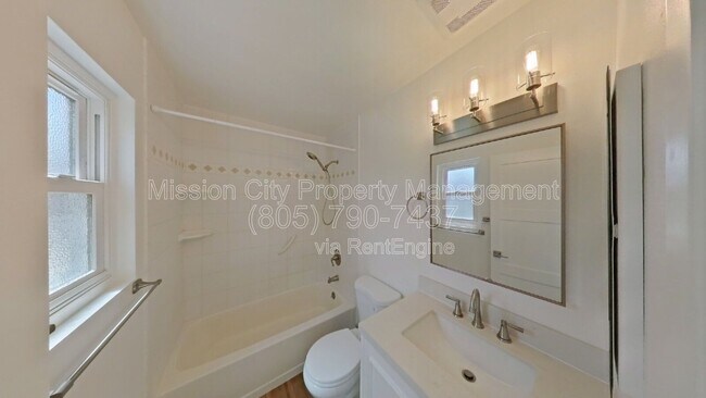 Building Photo - 7341 Elmhurst Pl