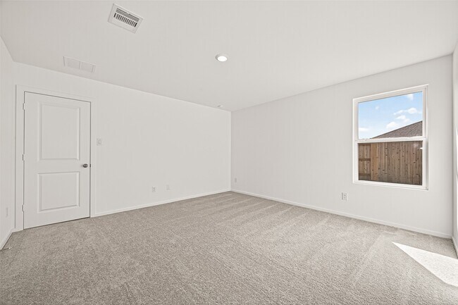 Building Photo - 26923 Dalmatian Bellflower Dr