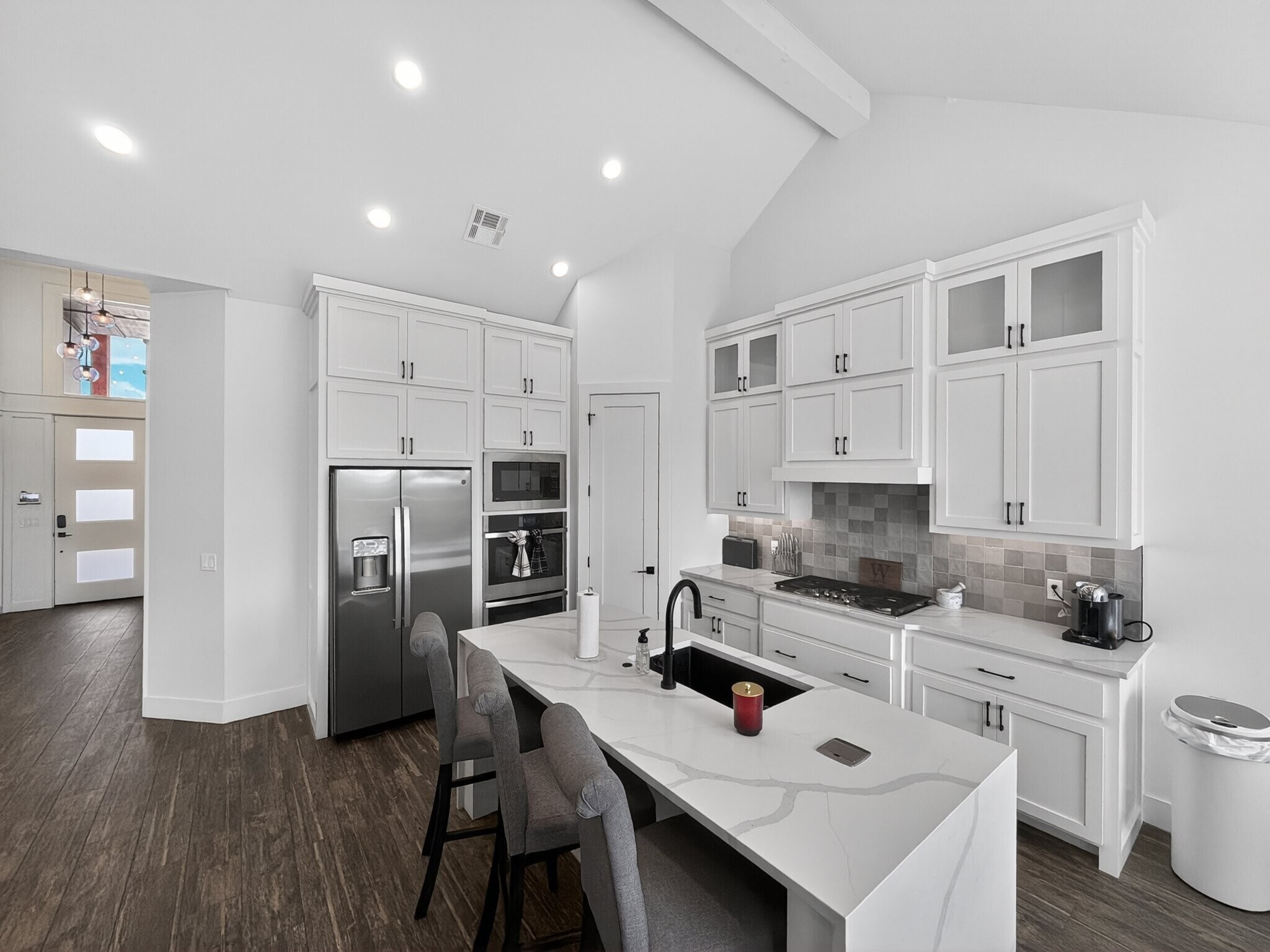 Building Photo - 16001 Aparados Wy