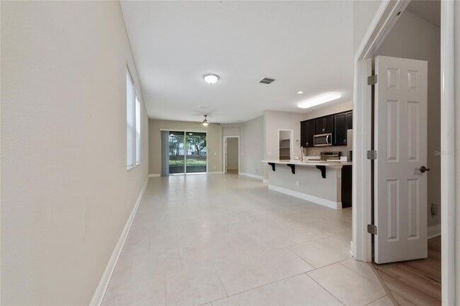 Building Photo - 3470 Sagebrush St