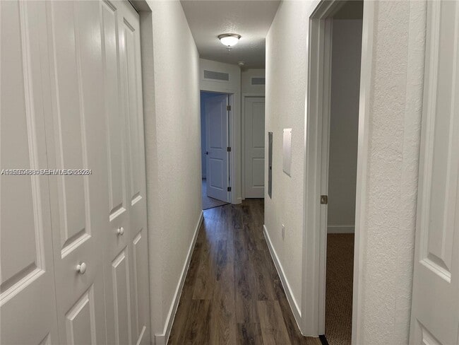 Building Photo - 15520 SW 136th St