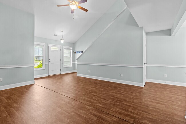 Building Photo - 100 Catfish Ct